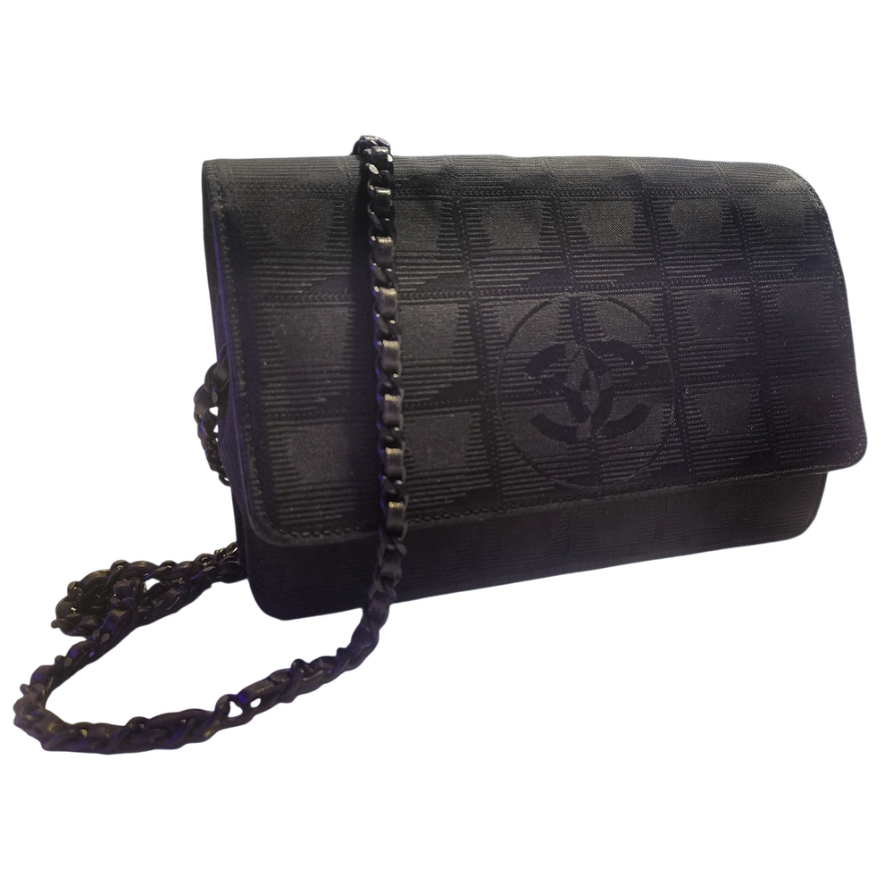 Black Quilted Chain-Shoulder Crossbody Bag